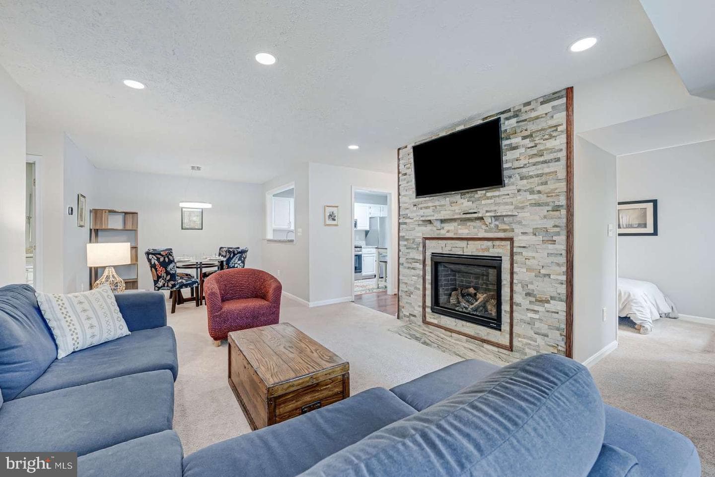 7740 Willow Point Drive #7740 photo 8