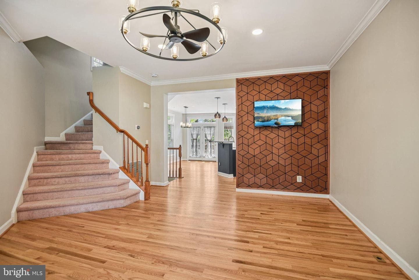 8154 Skelton Circle photo 7