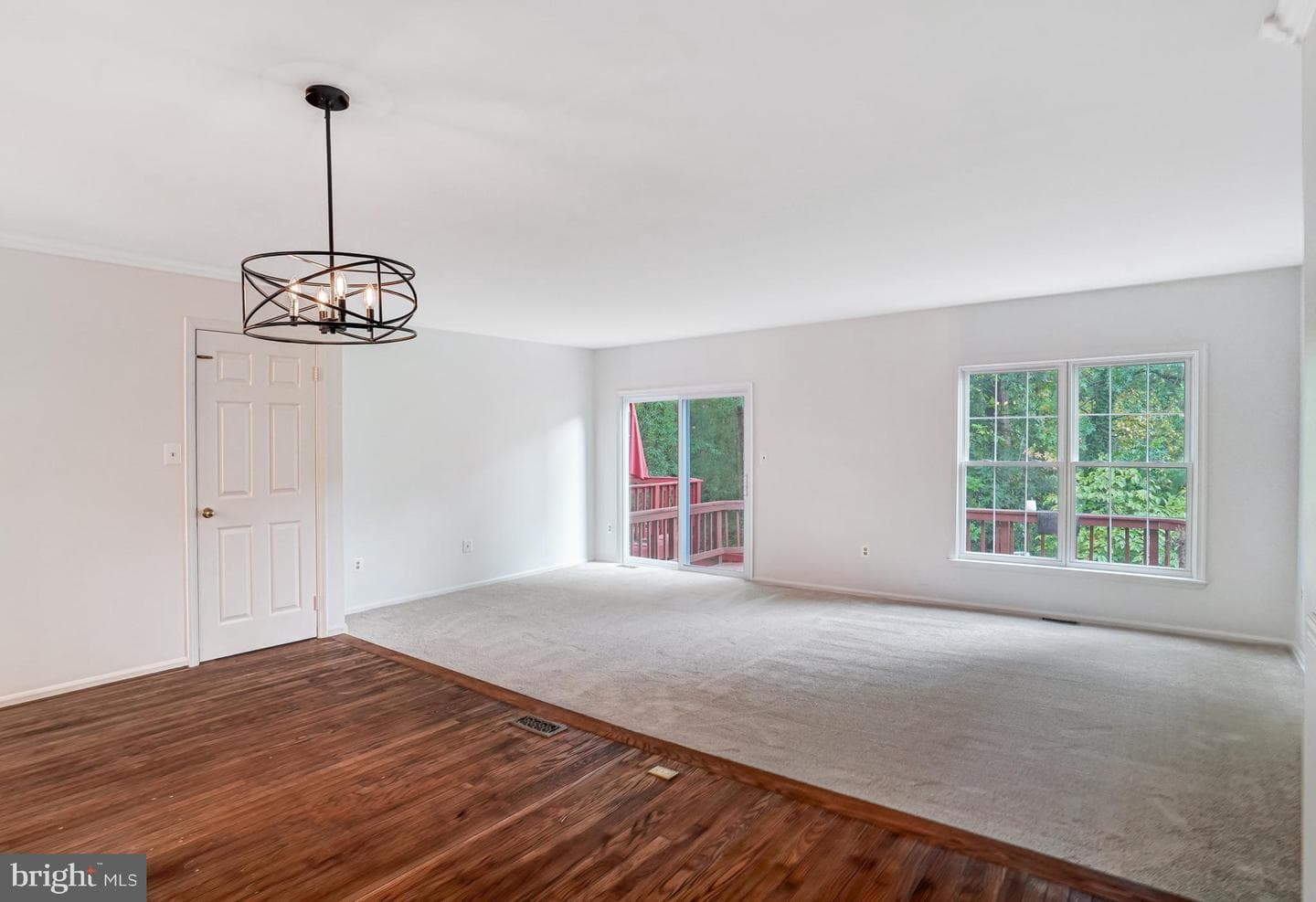 5910 Woodfield Estates Drive photo 9