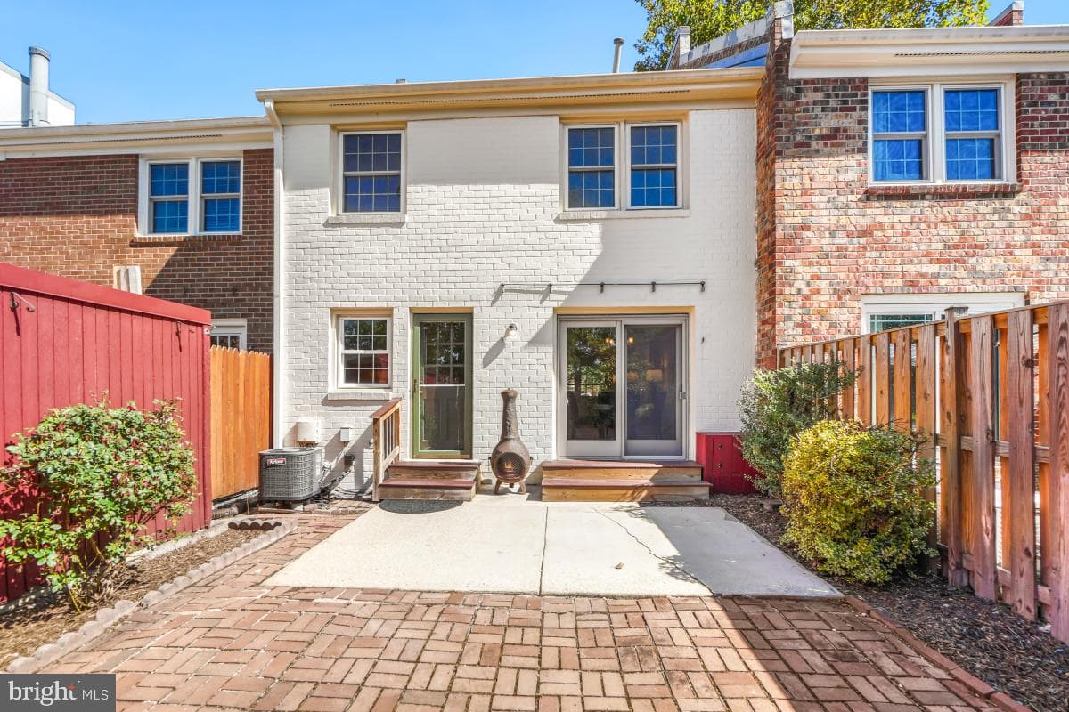 8345 Forrester Boulevard photo 30