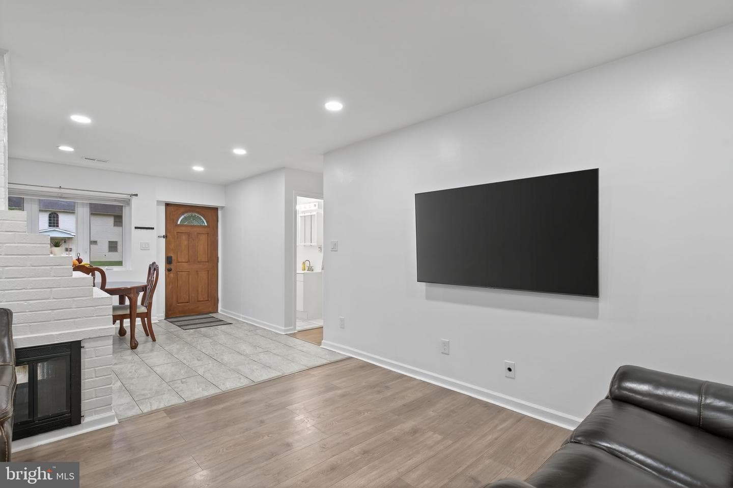 5400 Montgomery Street photo 19