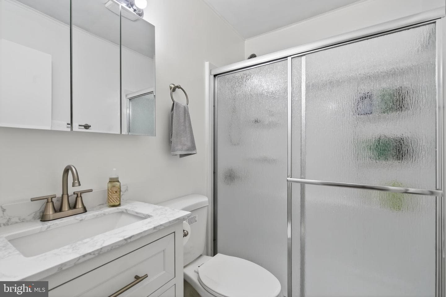 5400 Montgomery Street photo 34