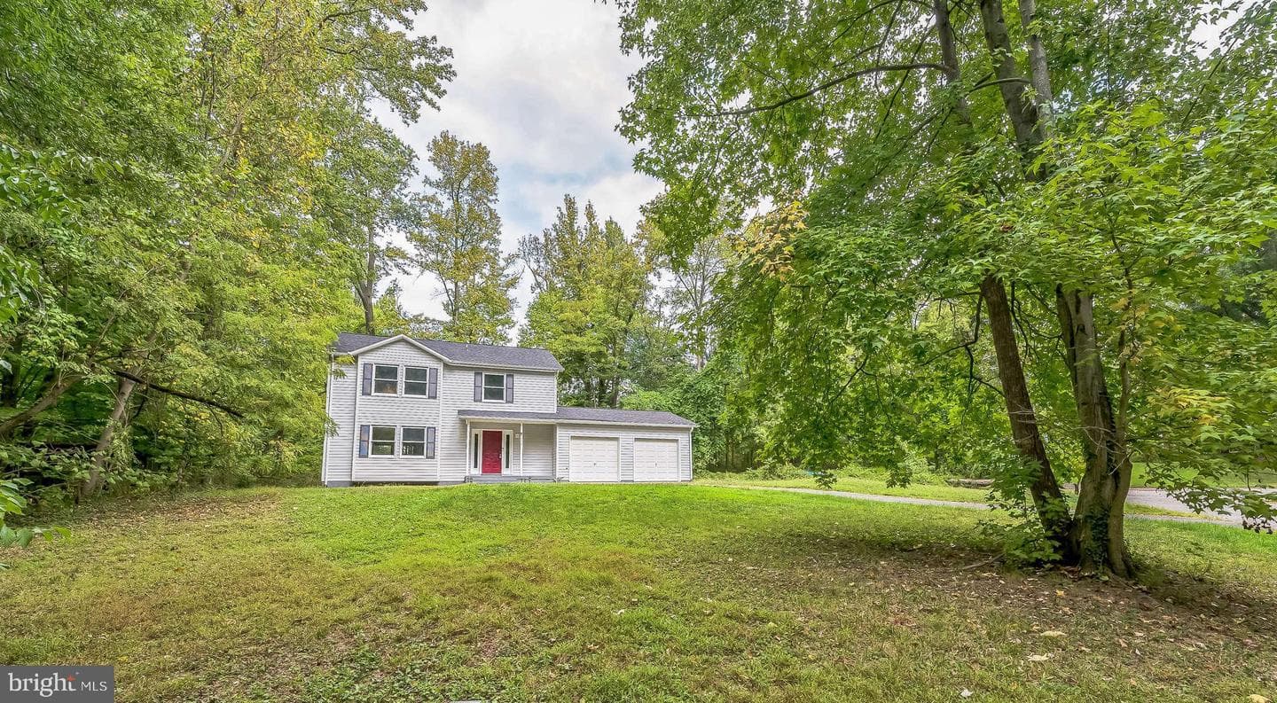 8118 Stacey Road photo 3