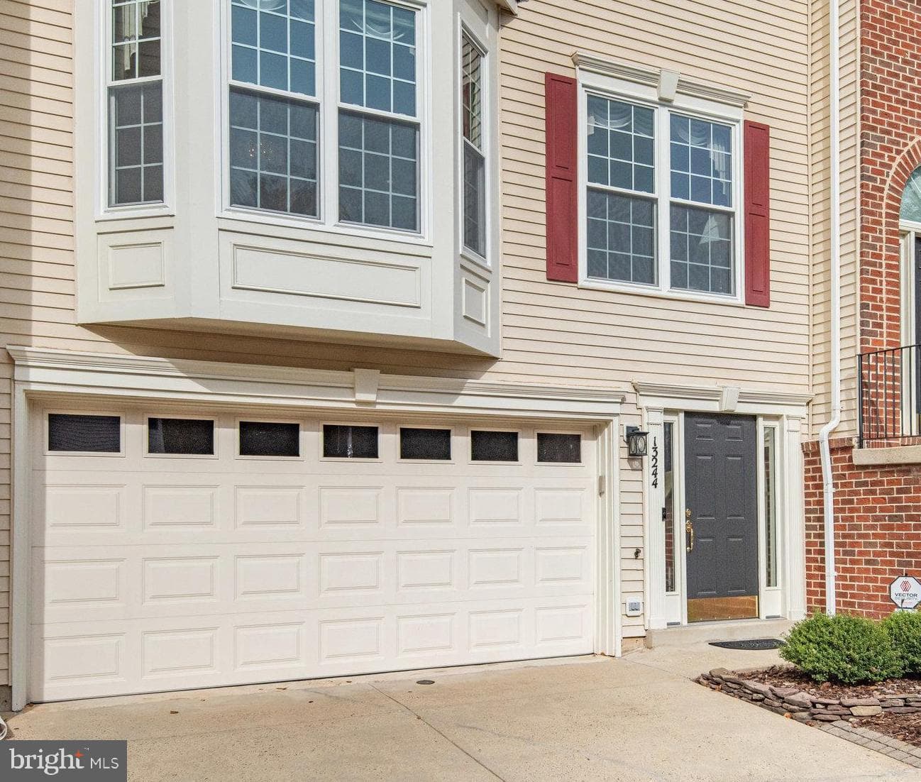 13244 Maple Creek Lane photo 4