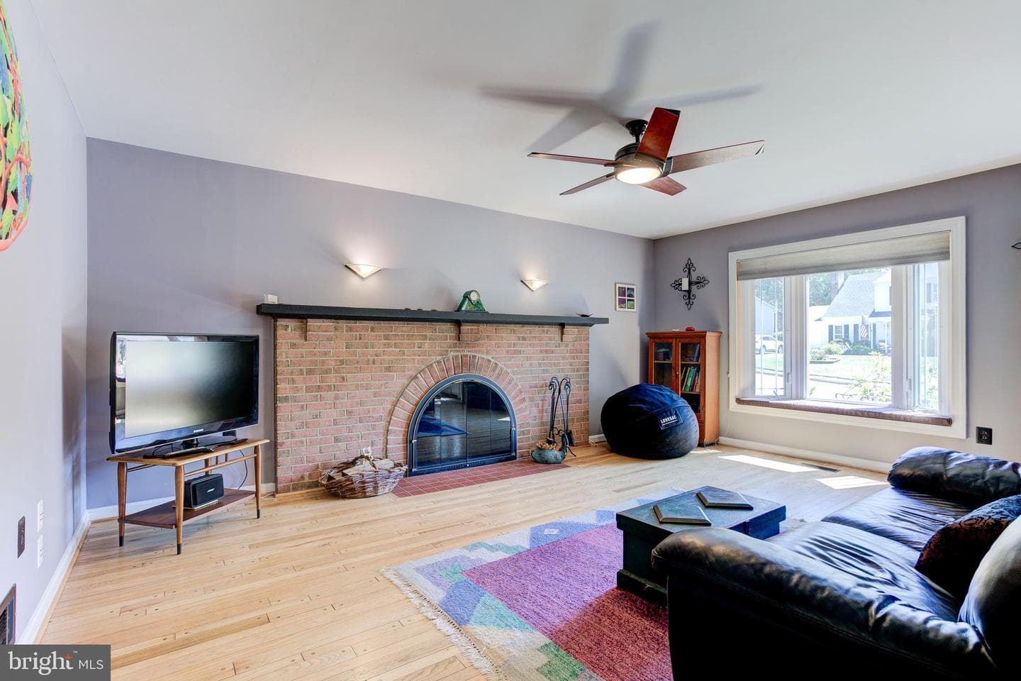7914 Colorado Springs Drive photo 4