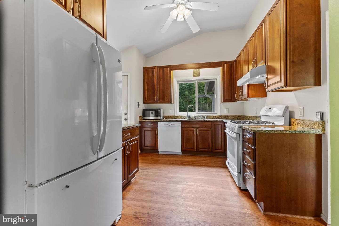8517 Marquette photo 10