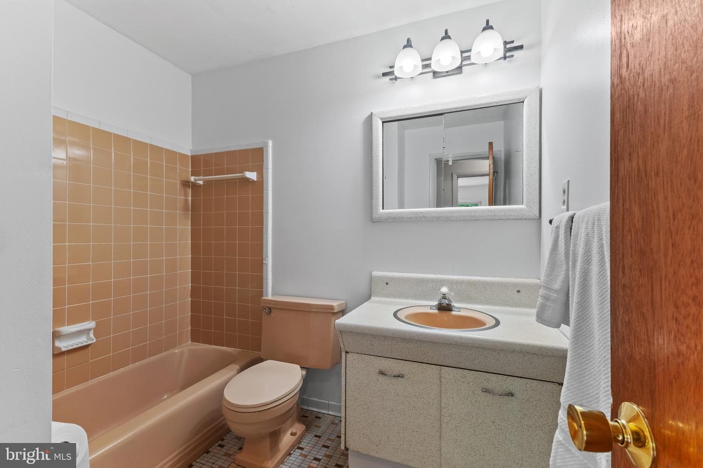 8517 Marquette photo 16