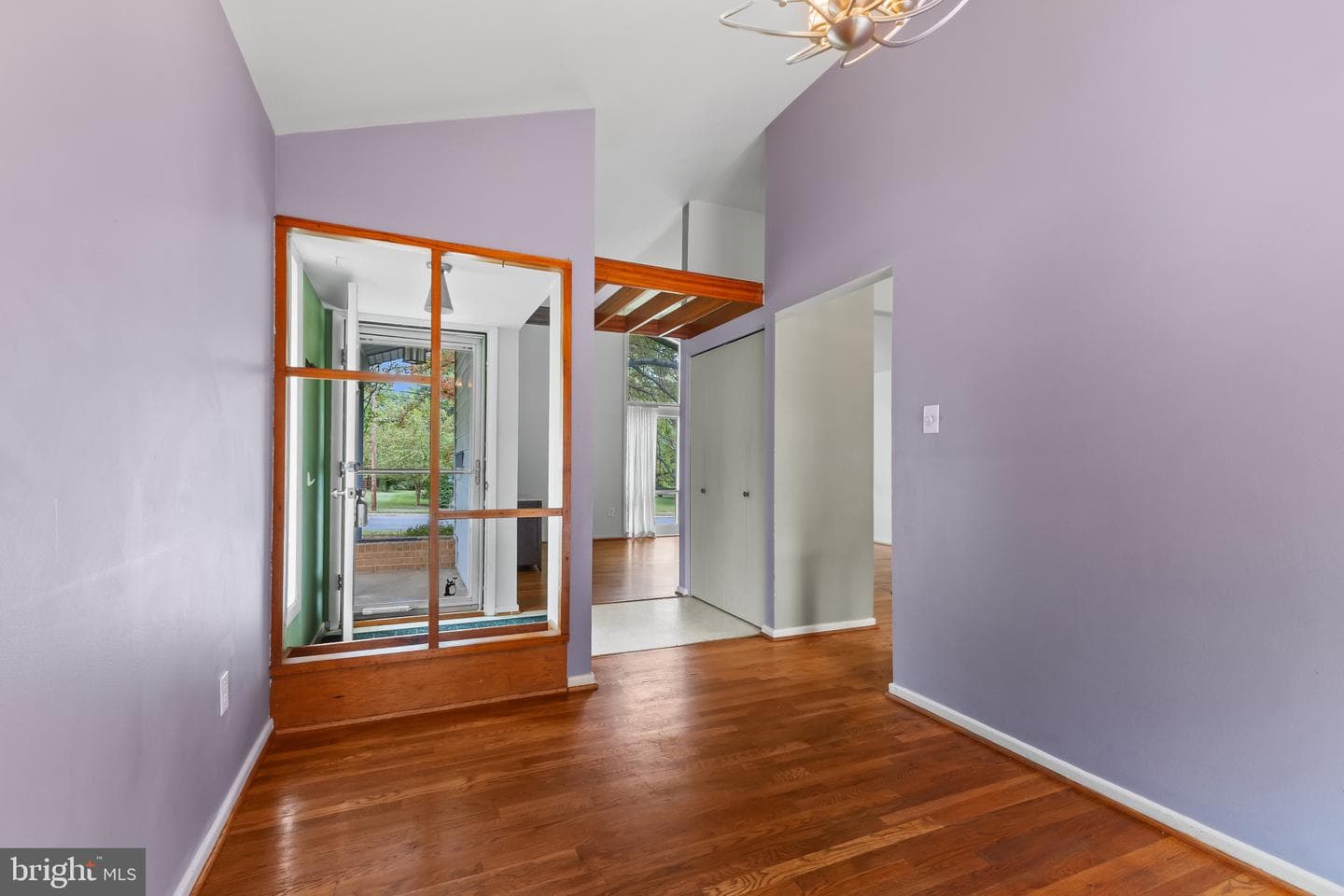 8517 Marquette photo 6