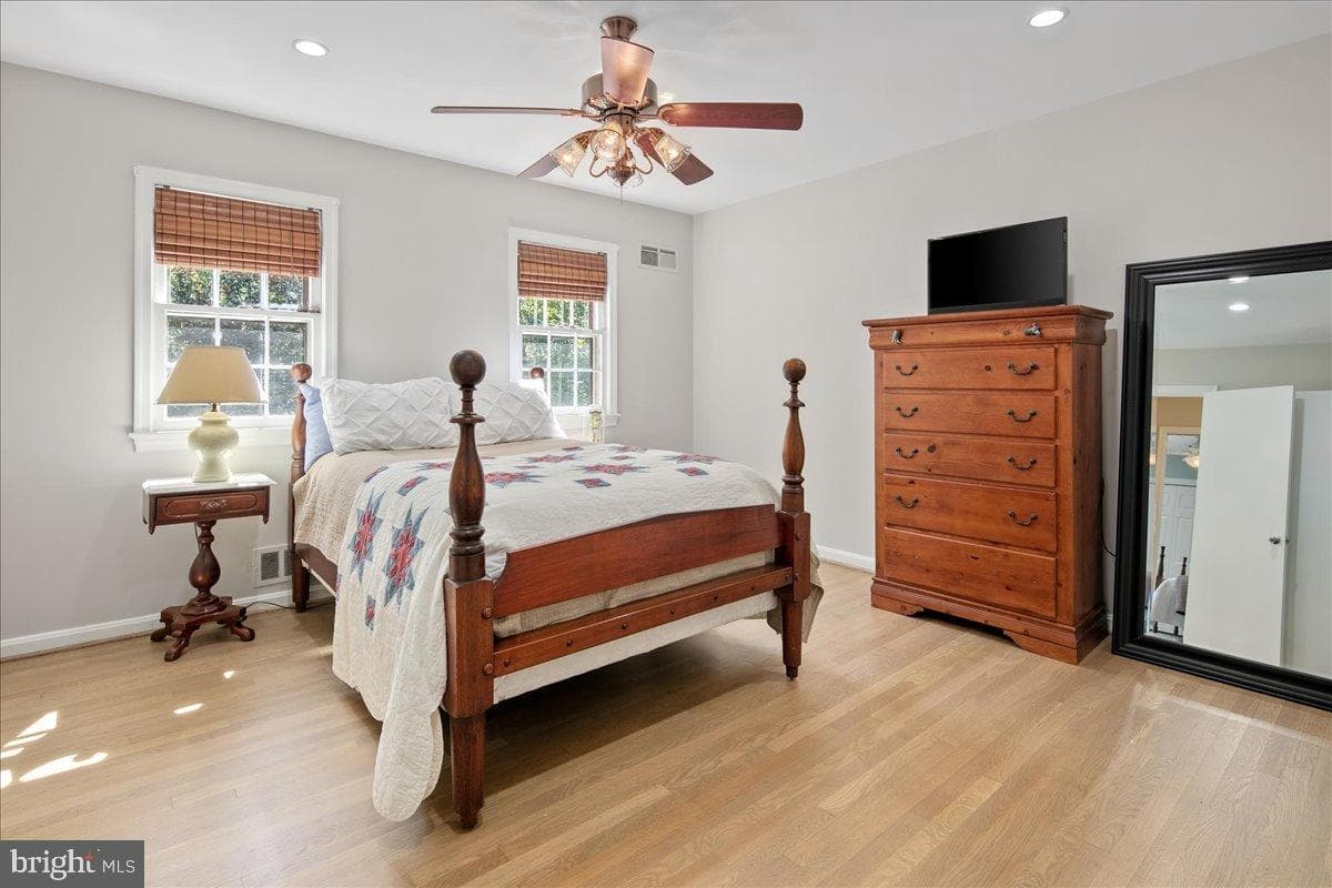 12421 Henderson Road photo 47