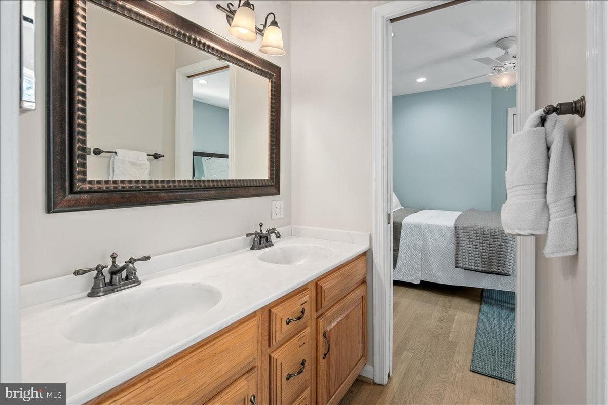 12421 Henderson Road photo 50