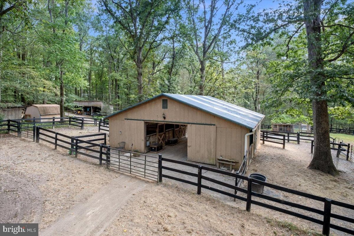 12421 Henderson Road photo 67