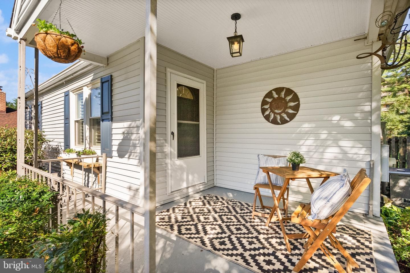 2849 Fairmont Street photo 3