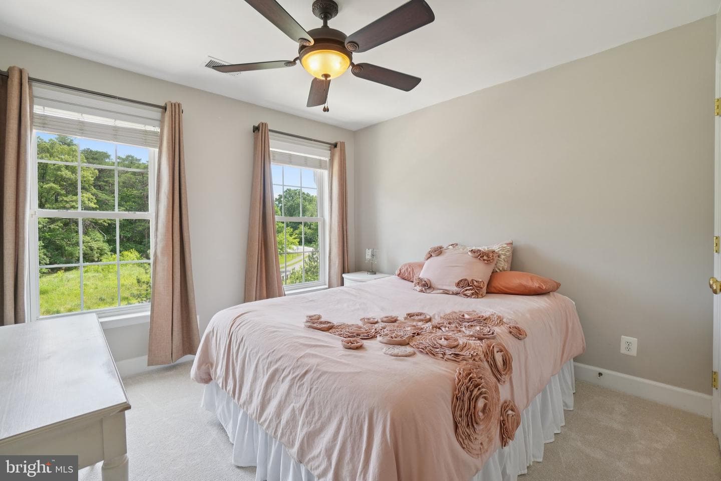 2402 Huntington Park Drive photo 16