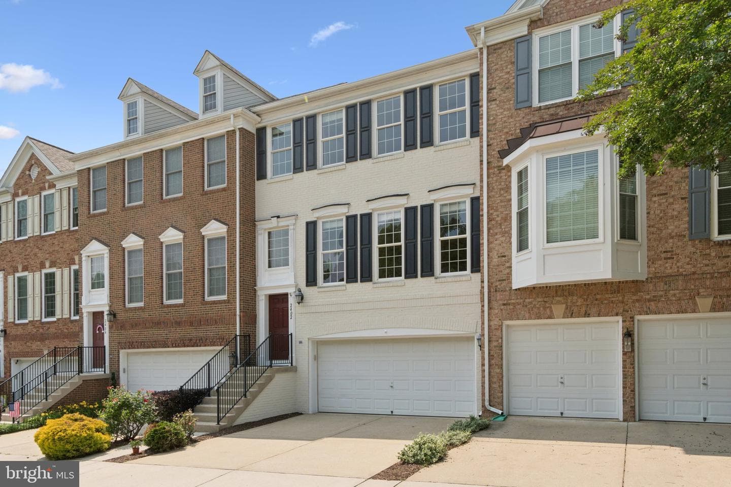 2402 Huntington Park Drive photo 2