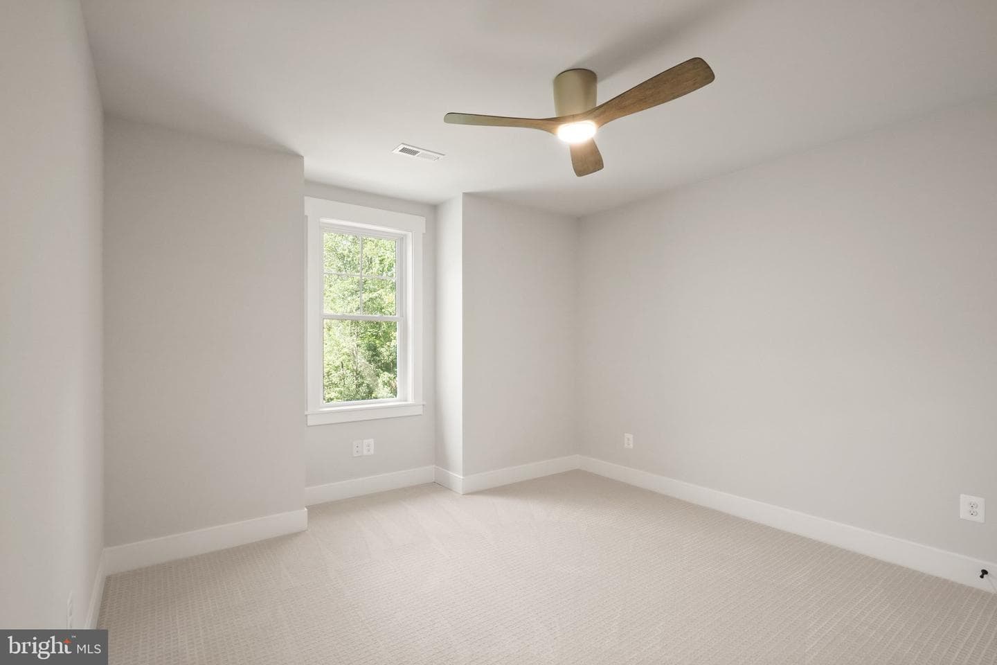11433 Popes Head Road photo 37