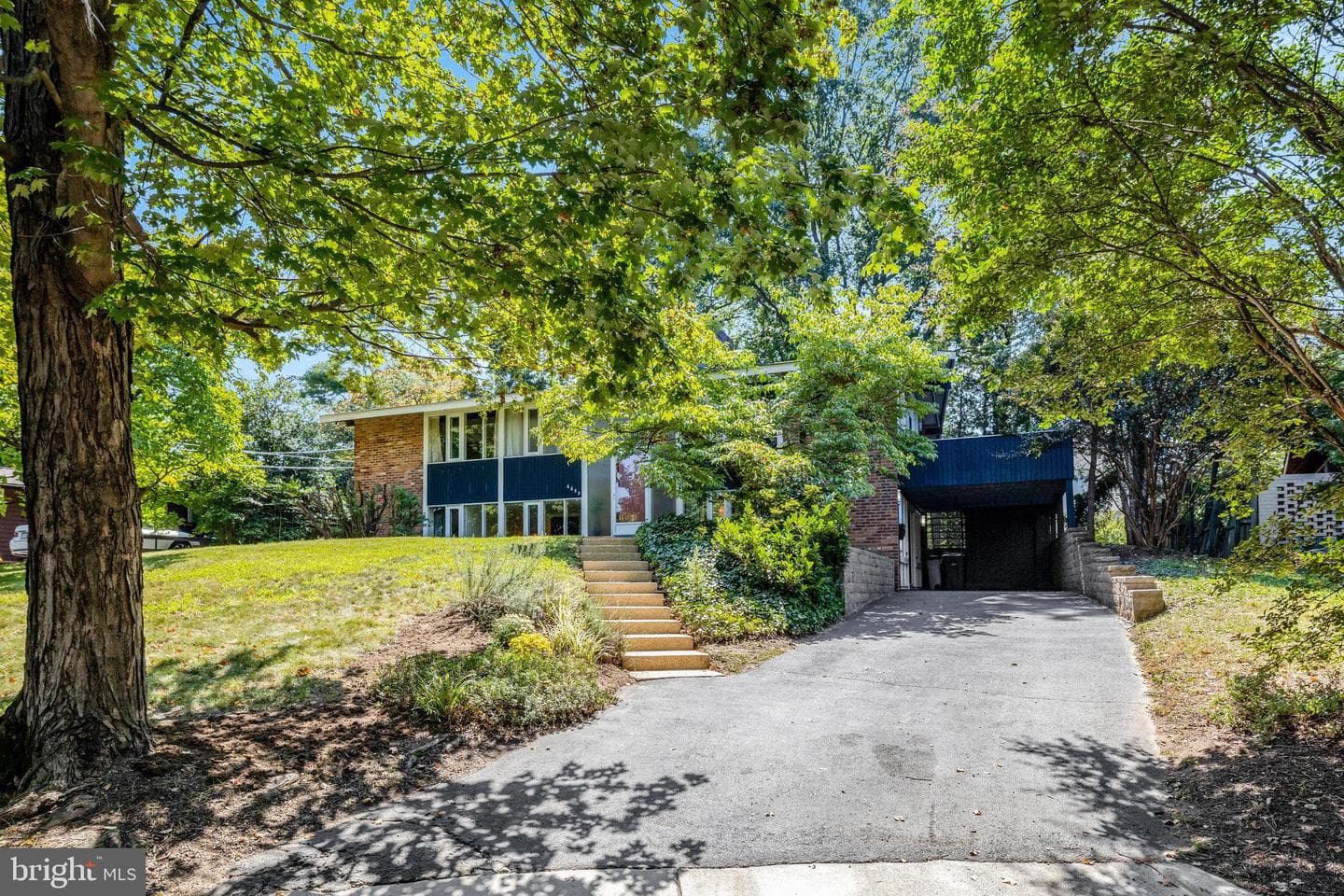 6655 Chilton Court photo 5