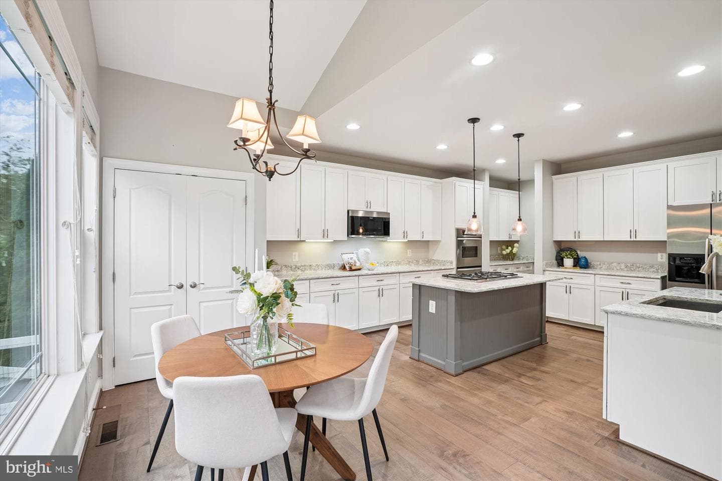 8761 Flowering Dogwood Lane photo 4