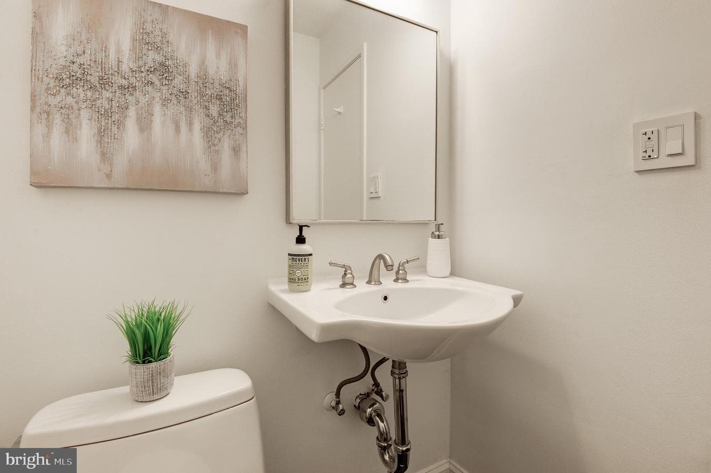 11533 Maple Ridge Road photo 25
