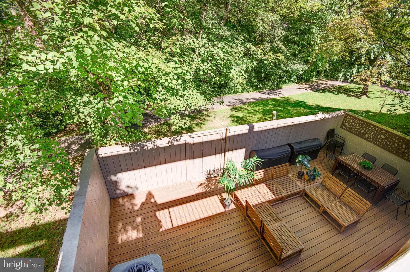 11533 Maple Ridge Road photo 32