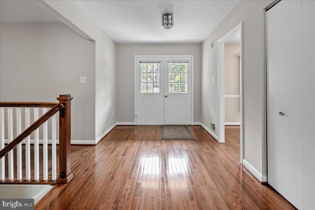 1804 Mason Hill Drive photo 2