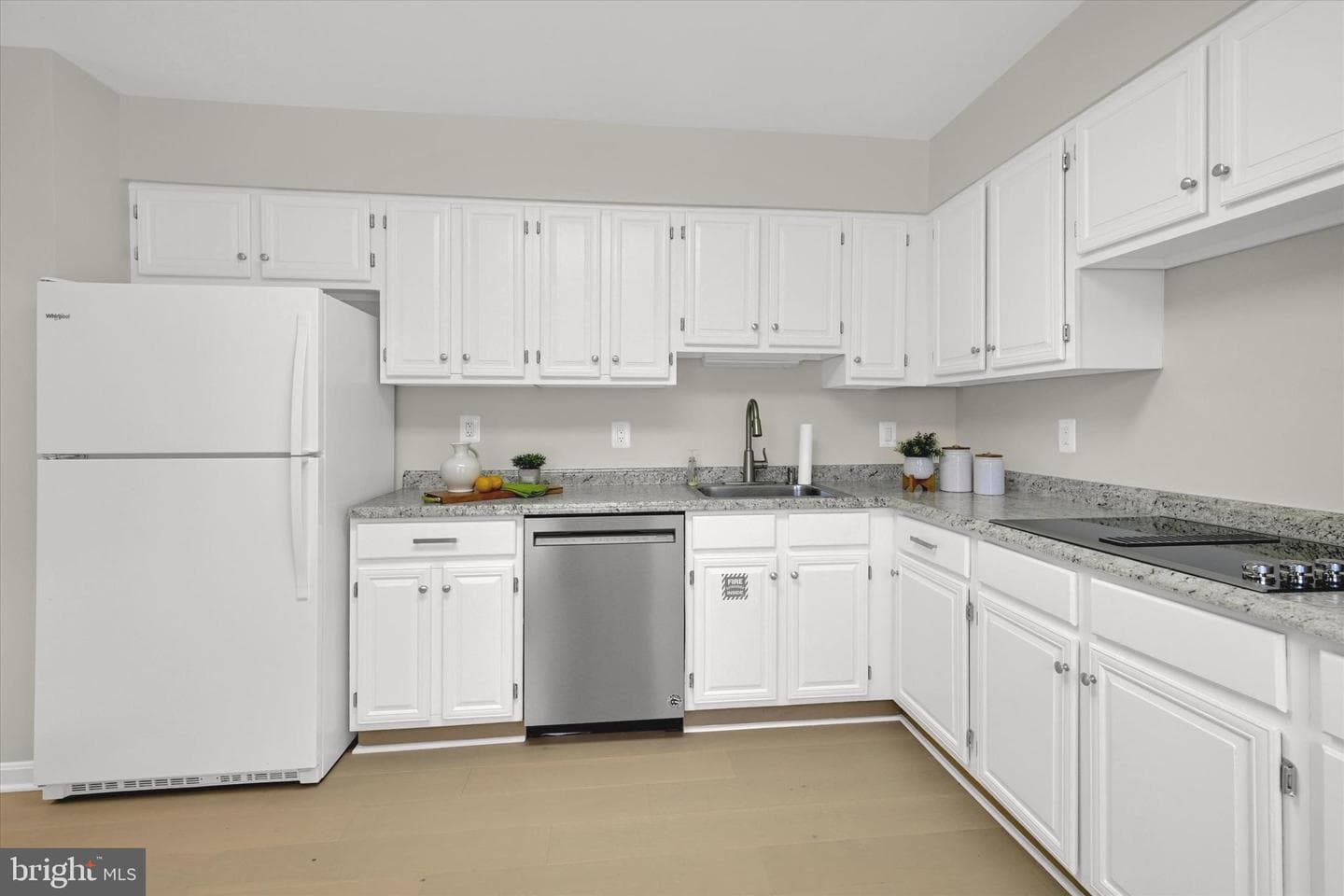 2918 Oakborough Square photo 13