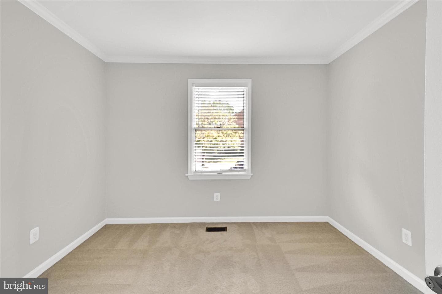 2918 Oakborough Square photo 21