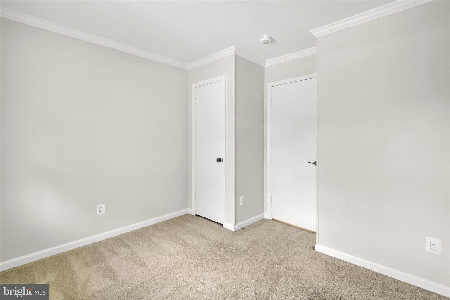 2918 Oakborough Square photo 22