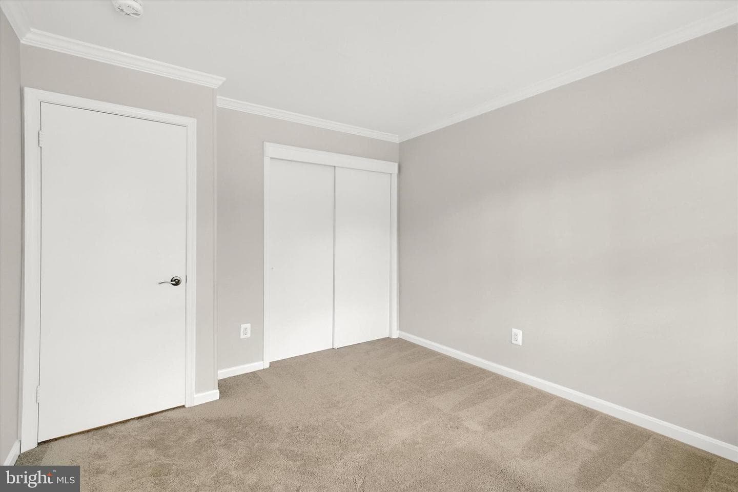 2918 Oakborough Square photo 25