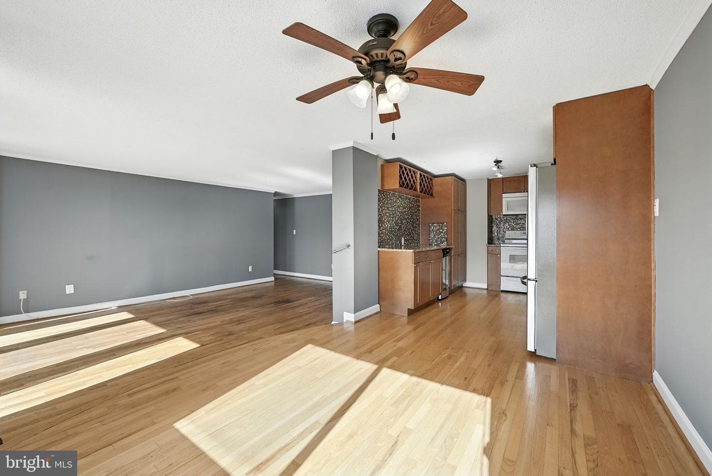 2059 Huntington Ave # 707 photo 13