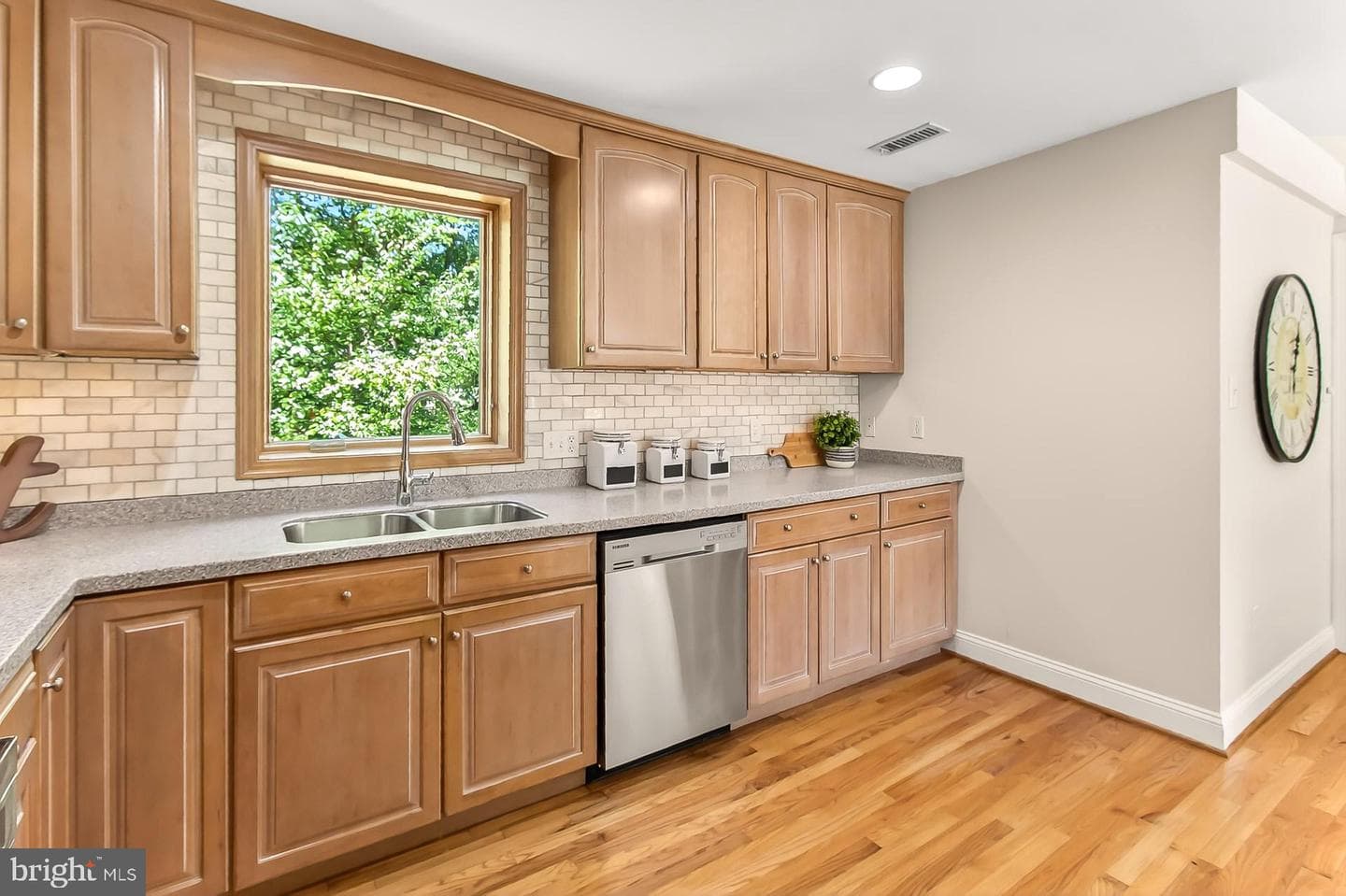 3516 Highview Place photo 22