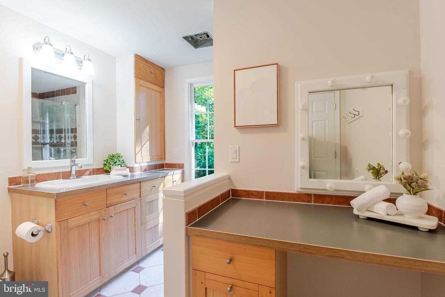 11690 Bennington Woods Road photo 31