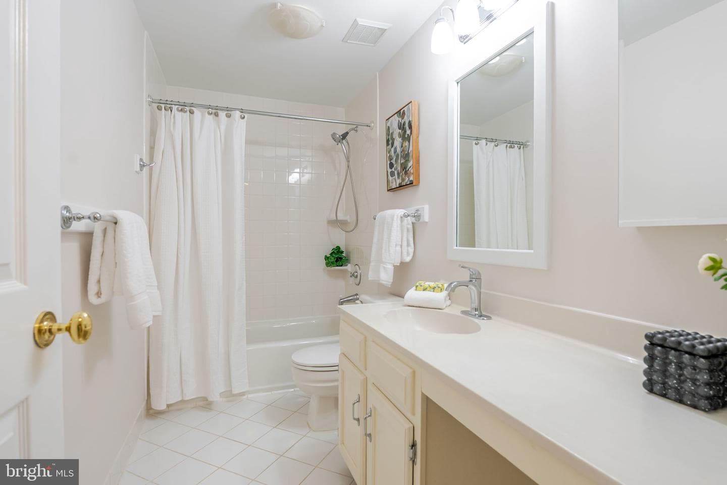 11690 Bennington Woods Road photo 39