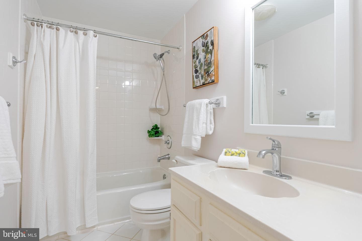 11690 Bennington Woods Road photo 40