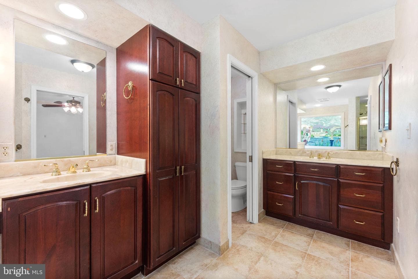 1560 Forest Villa Lane photo 30