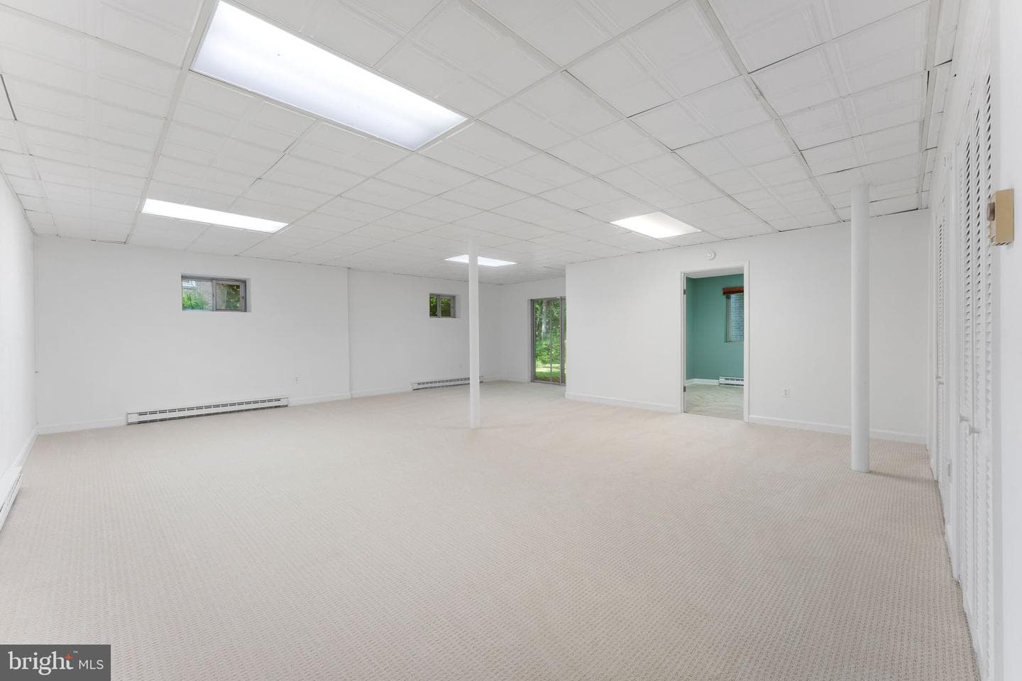 1560 Forest Villa Lane photo 44