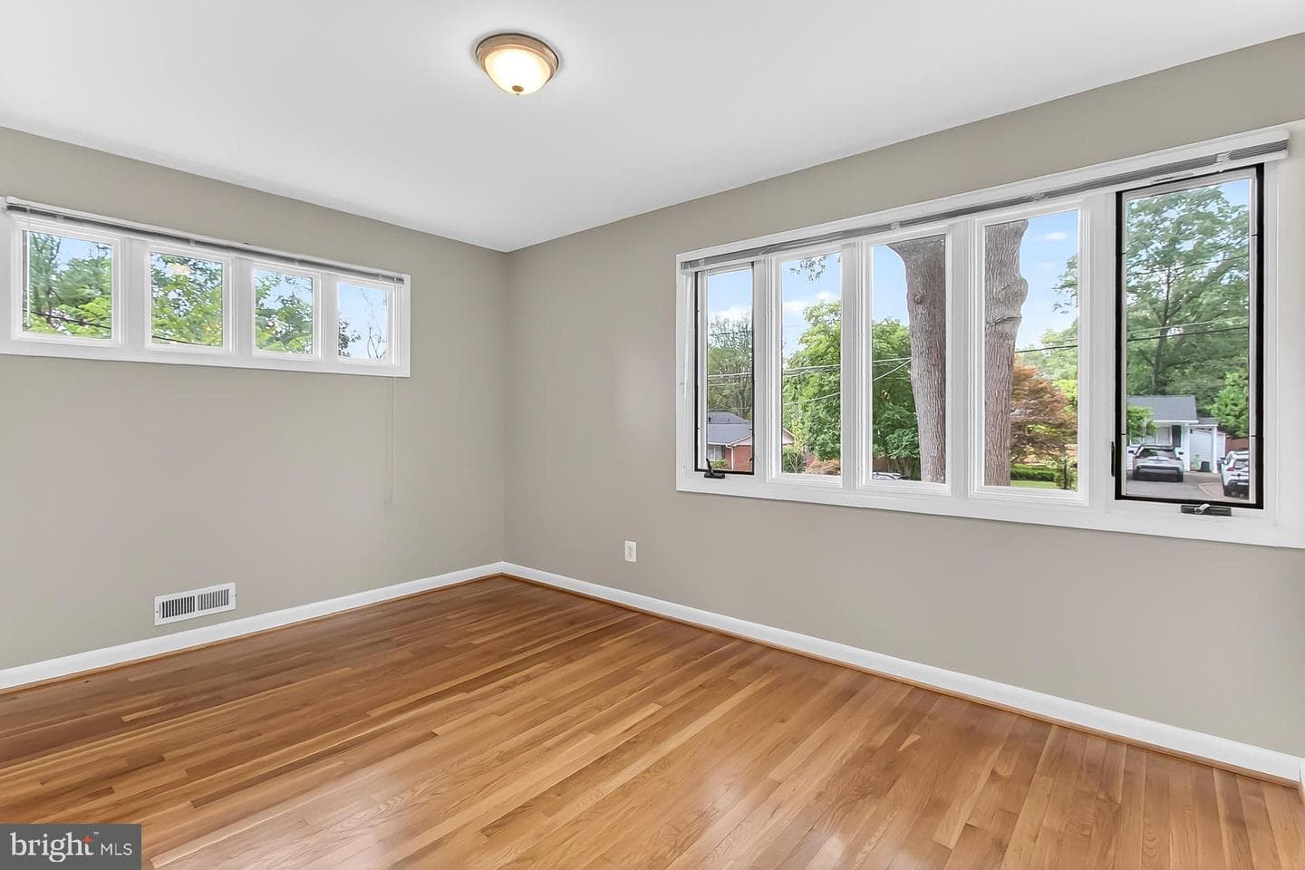 3411 Slade Court photo 22