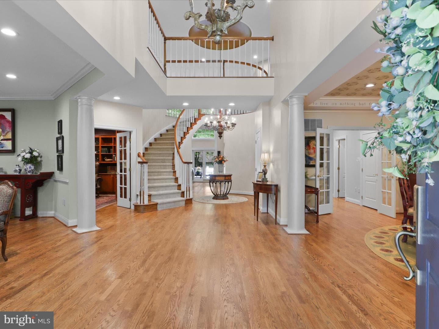 7211 Twelve Oaks Drive photo 2