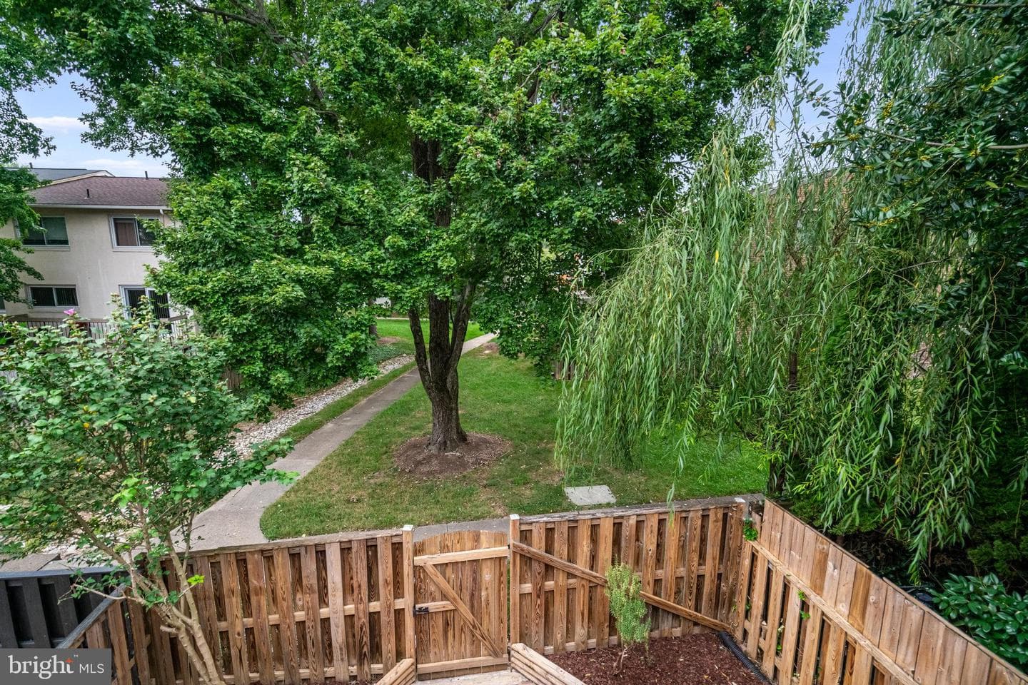 8006 Northumberland Road photo 40
