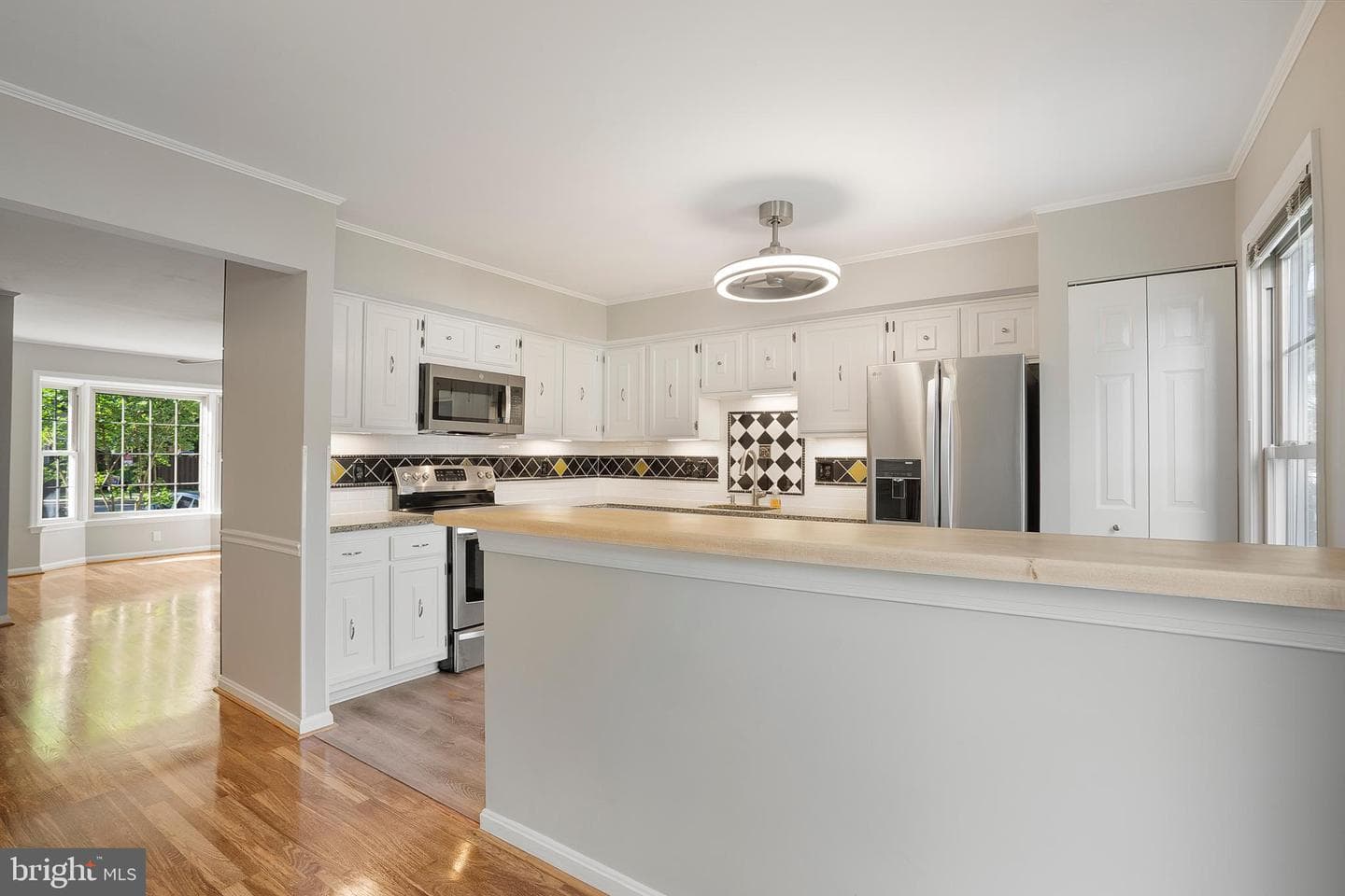 5503 Akridge Court photo 13