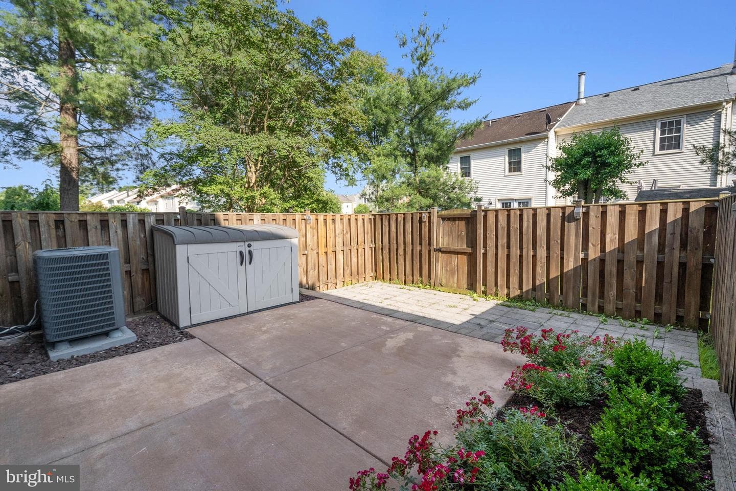 5503 Akridge Court photo 4
