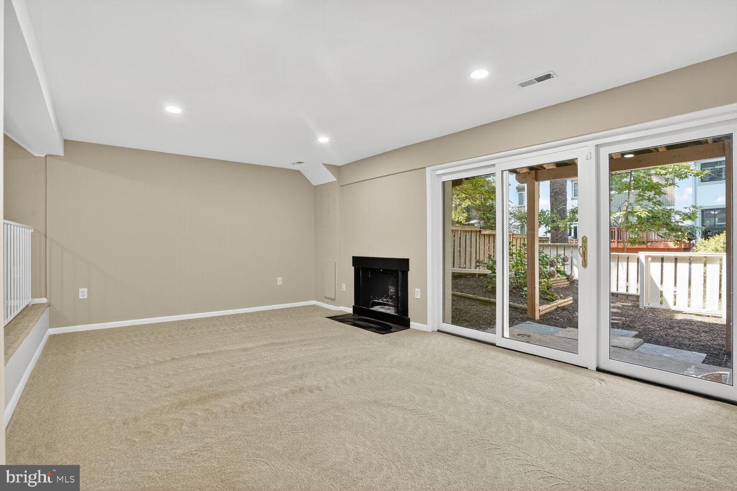 11690 Generation Court photo 21