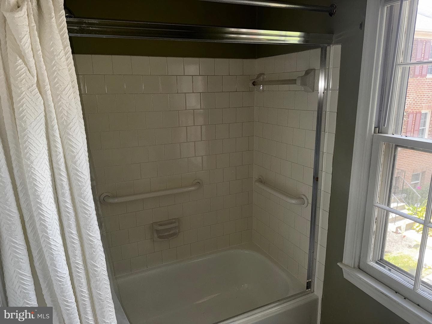 3154 Stratford Court photo 10
