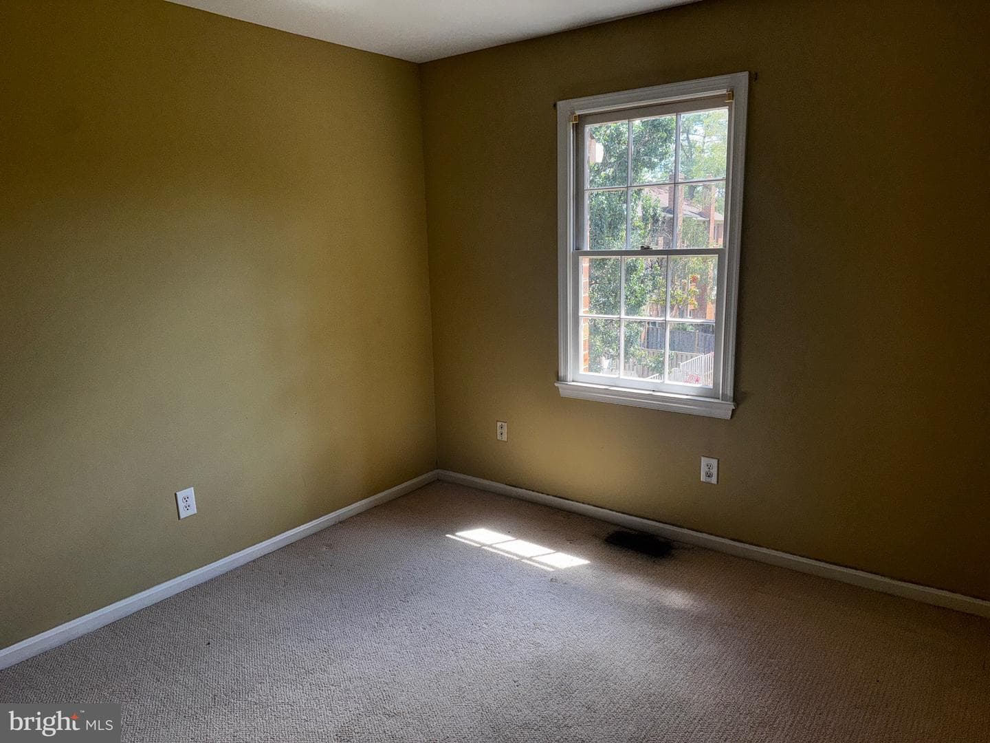 3154 Stratford Court photo 11