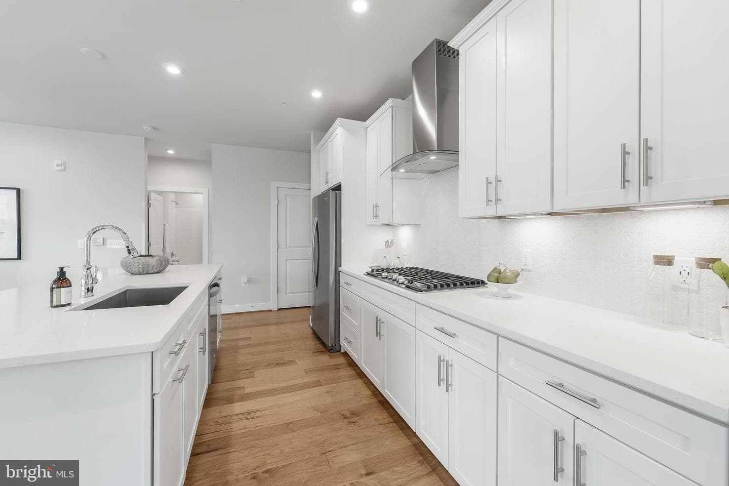 2320 Field Point Road #201 photo 10