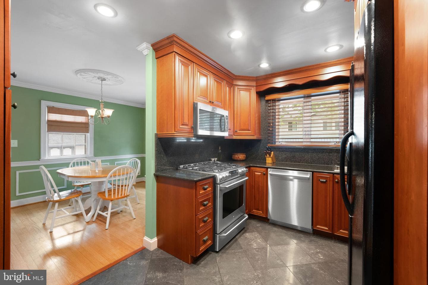 1211 Wake Forest Drive photo 11