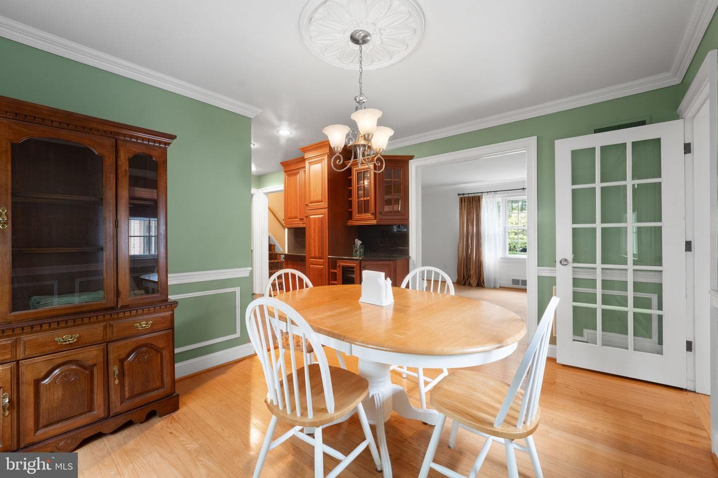 1211 Wake Forest Drive photo 8