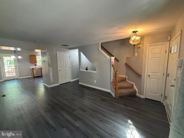 6110 Jenlar Drive photo 2