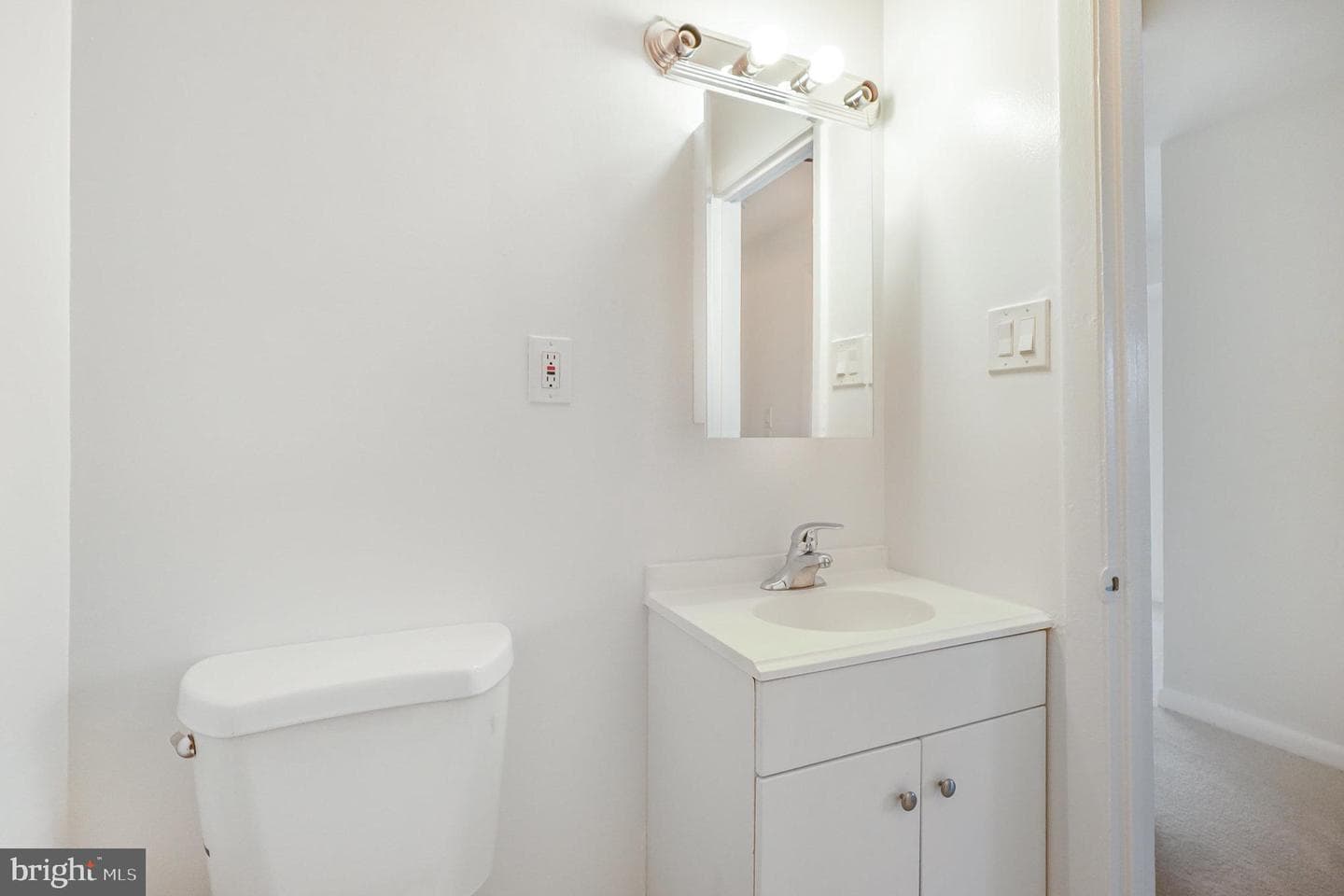 7610 Savannah Street #201 photo 16