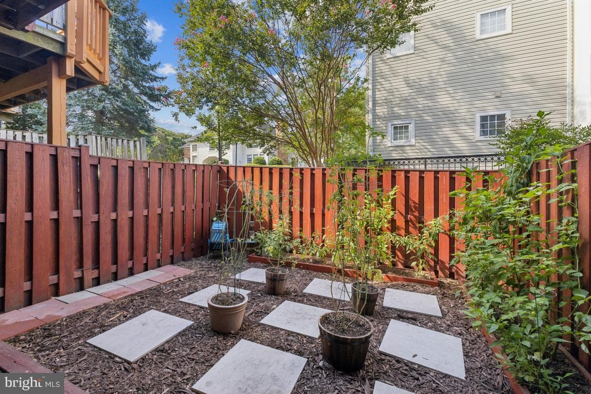 5332 Chieftain Circle photo 32