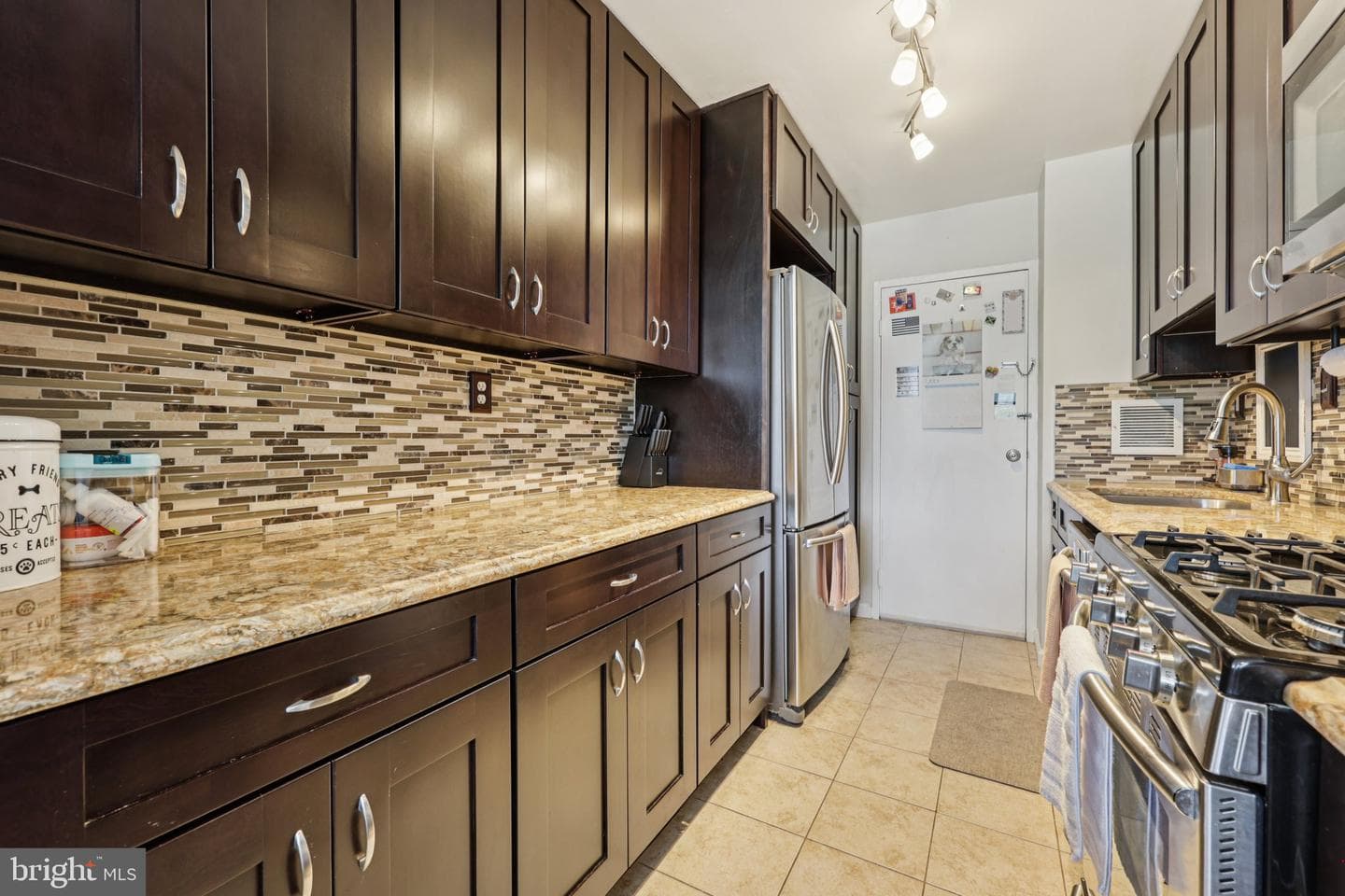6631 Wakefield Drive #407 photo 11